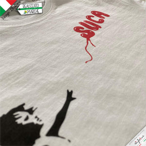 T-shirt da Donna "Bambina con Palloncino di Banksy" simpaticamente rivisitata, "There Is Always Hope”