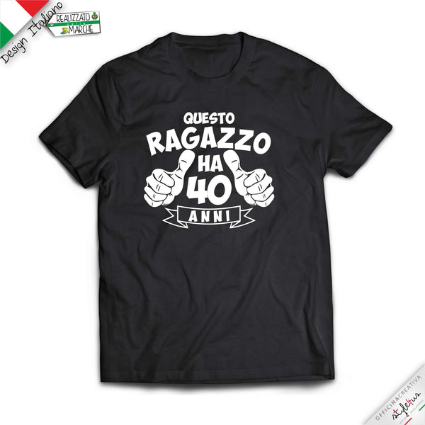 T-shirt "questo ragazzo ha....anni"